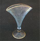 blue oakwood fan vase